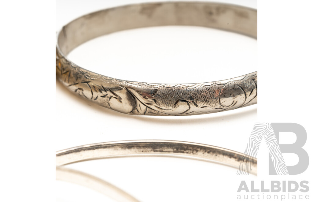 Sterling Silver (4) Bangles Including Children's Bangles, 47.8je2 Grams
