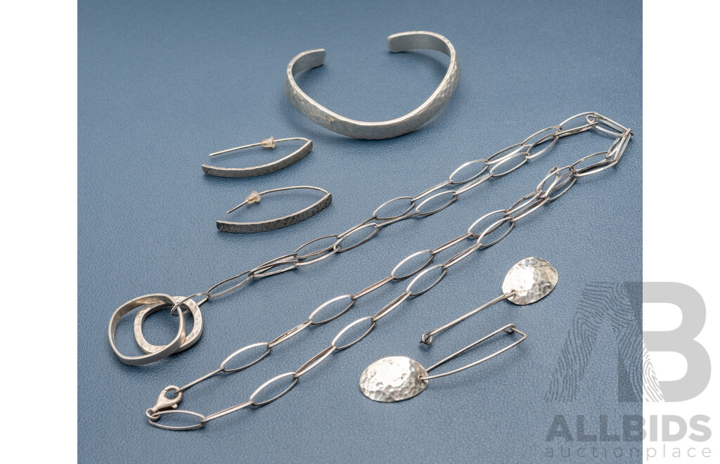 Handmade Sterling Silver Jewllery All Hammer Finished with Cuff, Necklace & (2) Pairs of Drop Earrings, 50.19 Grams