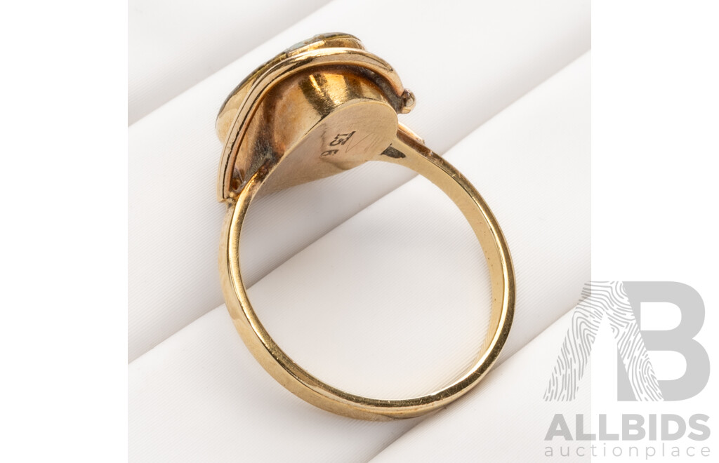 9ct Vintage Opal Doublet Ring, Size L, 2.71 Grams