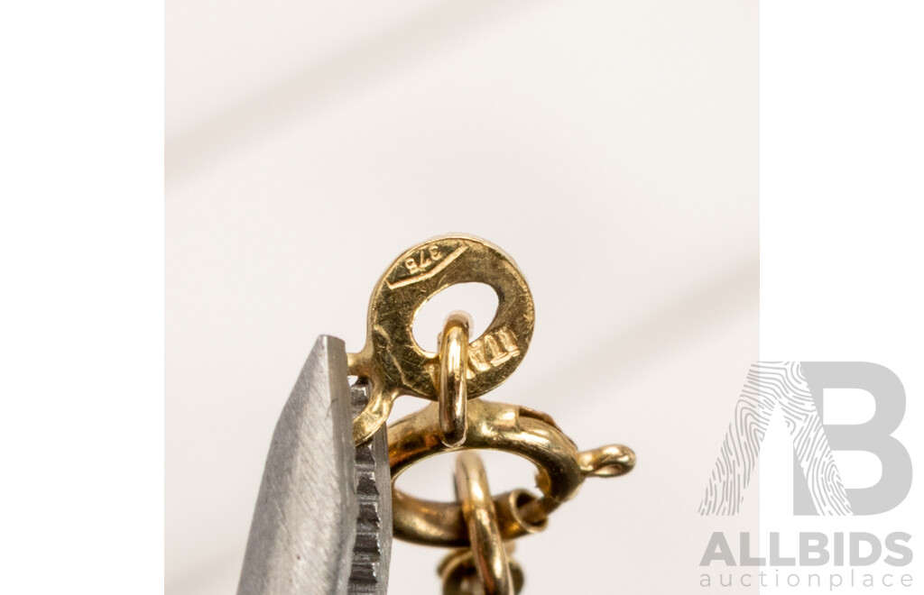 9ct Baby Bracelet with Name Plate and Cross, 15.5cm, 1.08 Grams