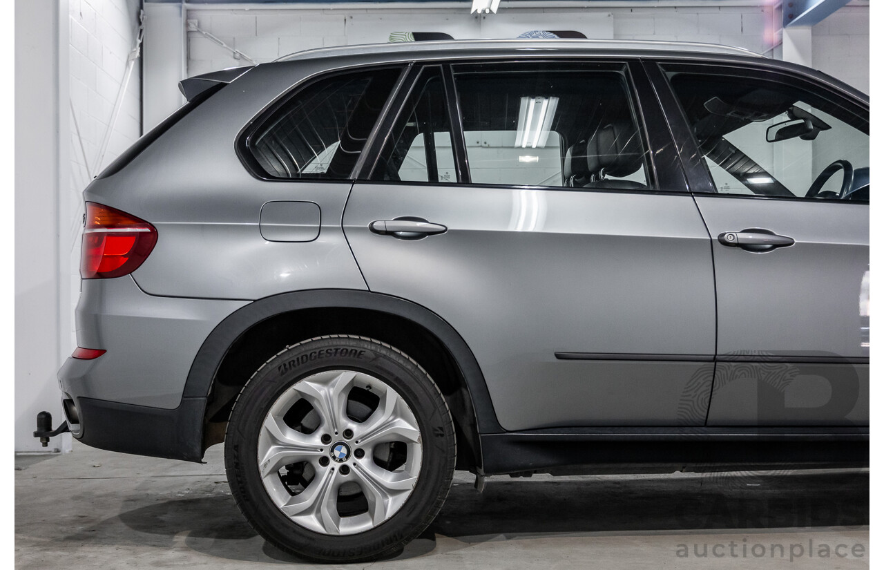 9/2013 BMW X5 Xdrive 30d (AWD) E70 MY12 Upgrade 4d Wagon Space Grey Metallic Turbo Diesel 3.0L