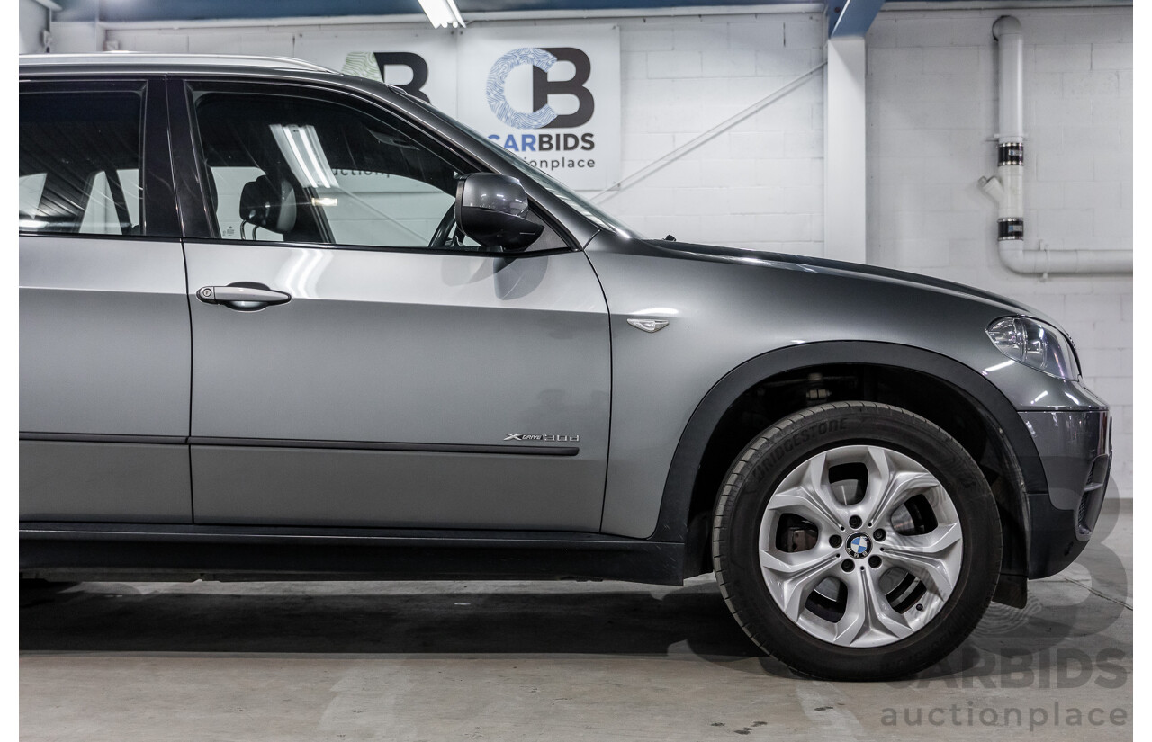 9/2013 BMW X5 Xdrive 30d (AWD) E70 MY12 Upgrade 4d Wagon Space Grey Metallic Turbo Diesel 3.0L