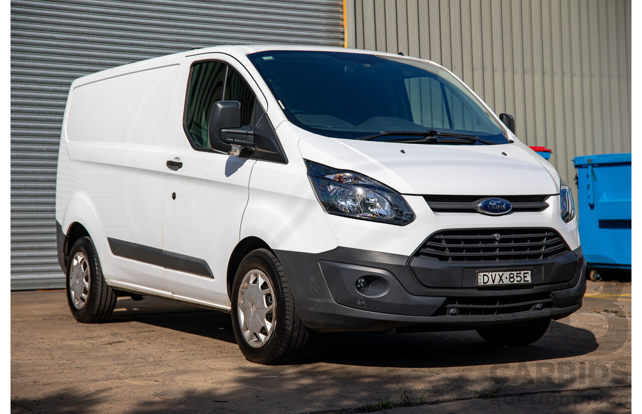 12/2017 Ford Transit Custom 290S SWB (FWD) VN MY17.75 Van Frozen White Turbo Diesel 2.0L
