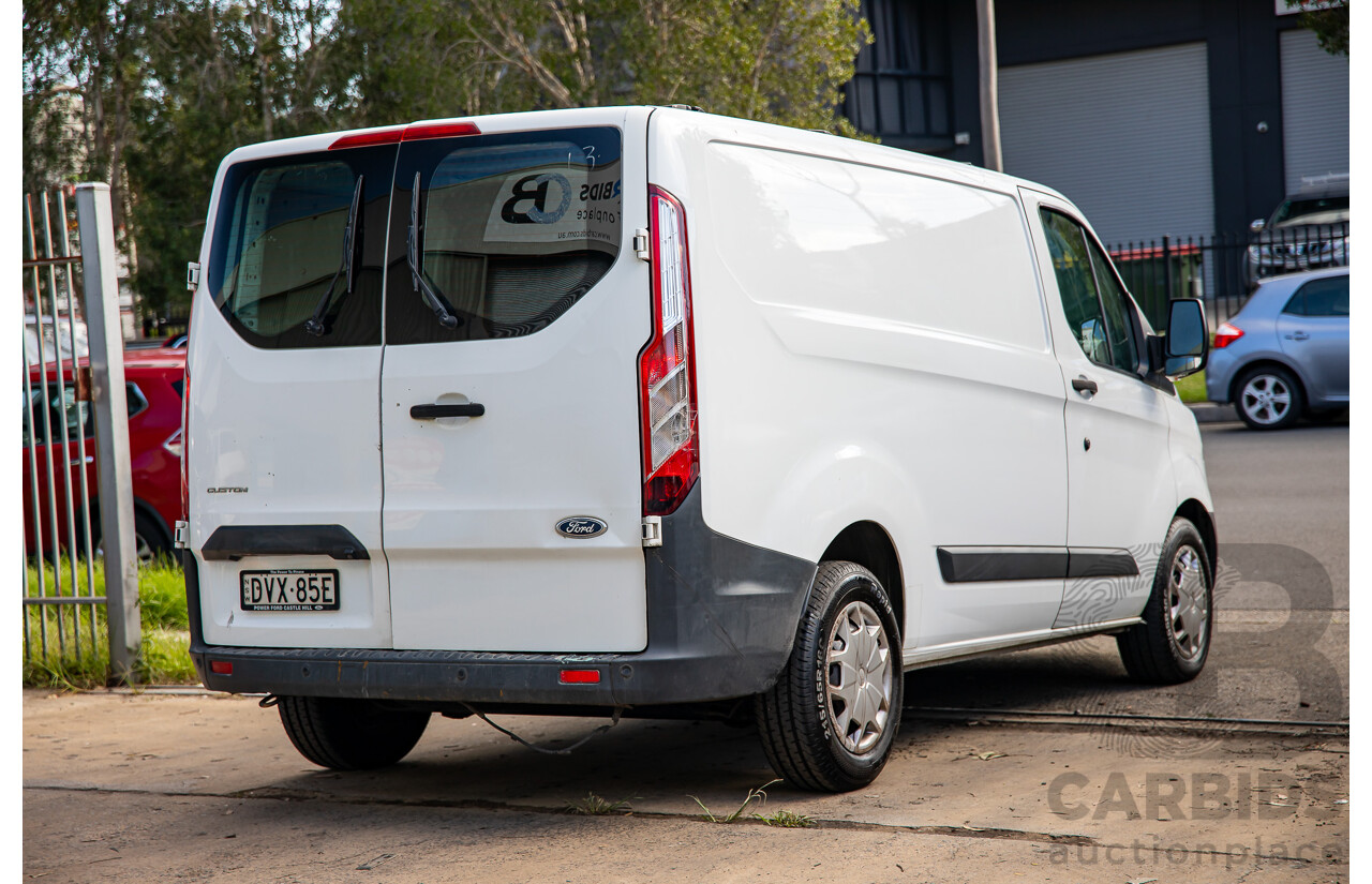 12/2017 Ford Transit Custom 290S SWB (FWD) VN MY17.75 Van Frozen White Turbo Diesel 2.0L
