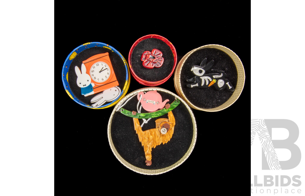 Erstwilder 'Hold on Louie' Resin Necklace & (2) Erstwilder Resin Brooches & Erstwilder Ring - NEW in Original Presentation Boxes