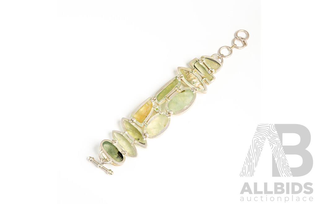 Silver Green Quartz Bracelet with T-Bar Clasp, Adjustable Length Up to 21cm, 77.24 Grams