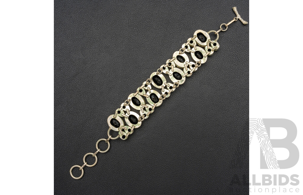 Silver Faceted Onyx Cluster Bracelet, 21.5cm, 58.64 Grams