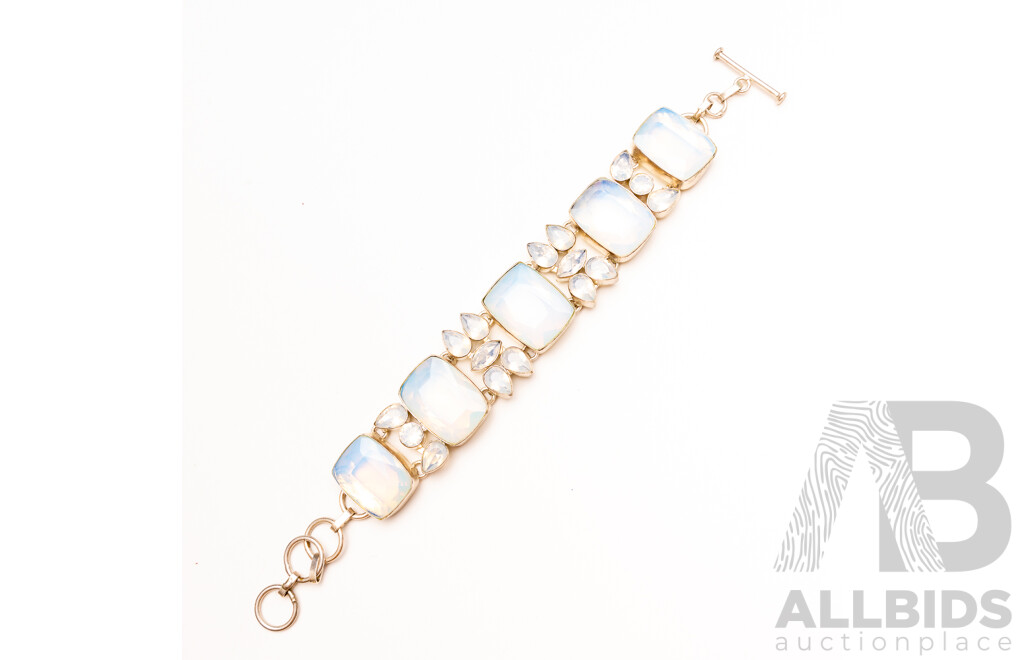 Silver Faceted Moonstone Cluster Bracelet, 21.5cm, 49.09 Grams