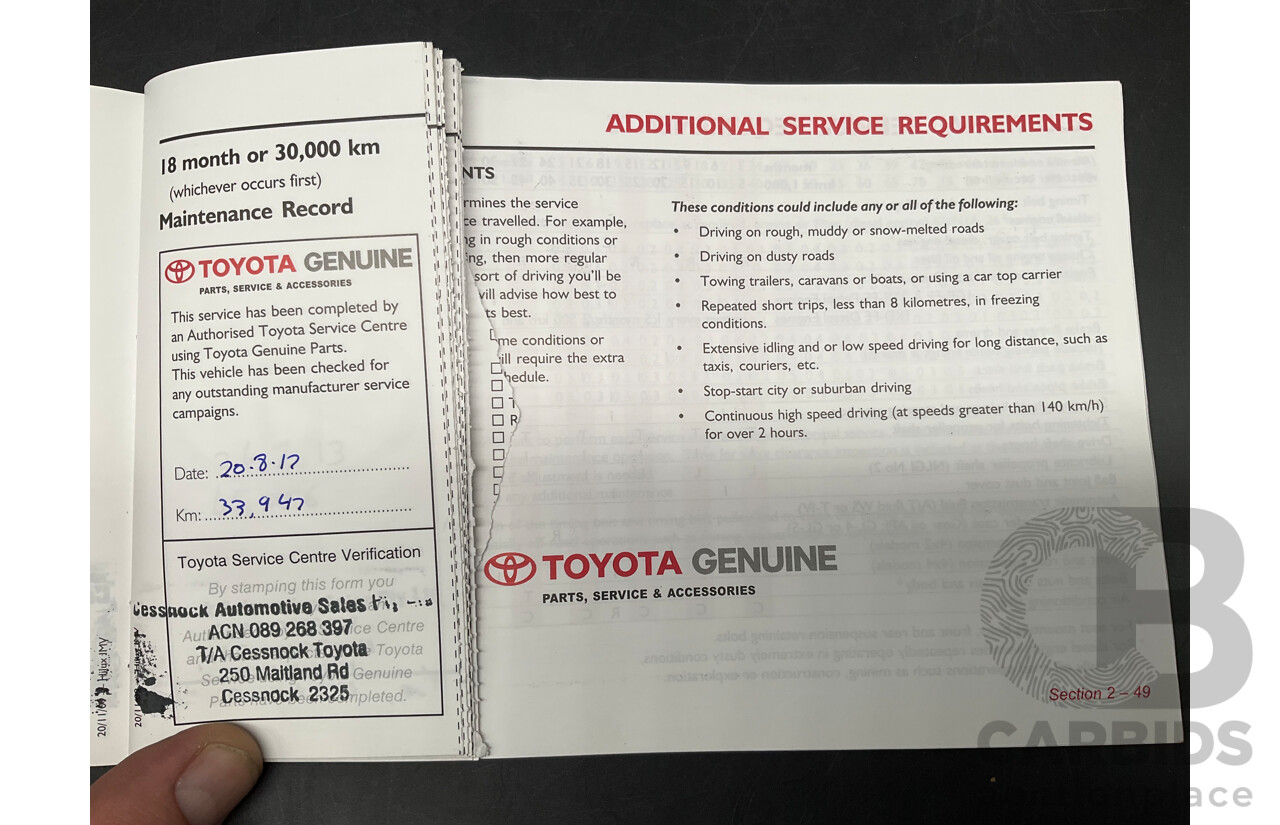 01/2011 Toyota Hilux SR (4x4) KUN26R 09 Upgrade Dual Cab P/Up Glacier White Turbo Diesel 3.0L