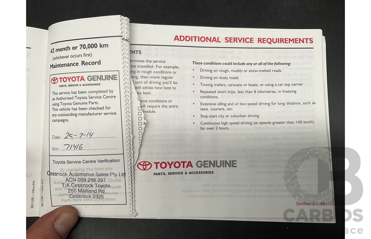 01/2011 Toyota Hilux SR (4x4) KUN26R 09 Upgrade Dual Cab P/Up Glacier White Turbo Diesel 3.0L