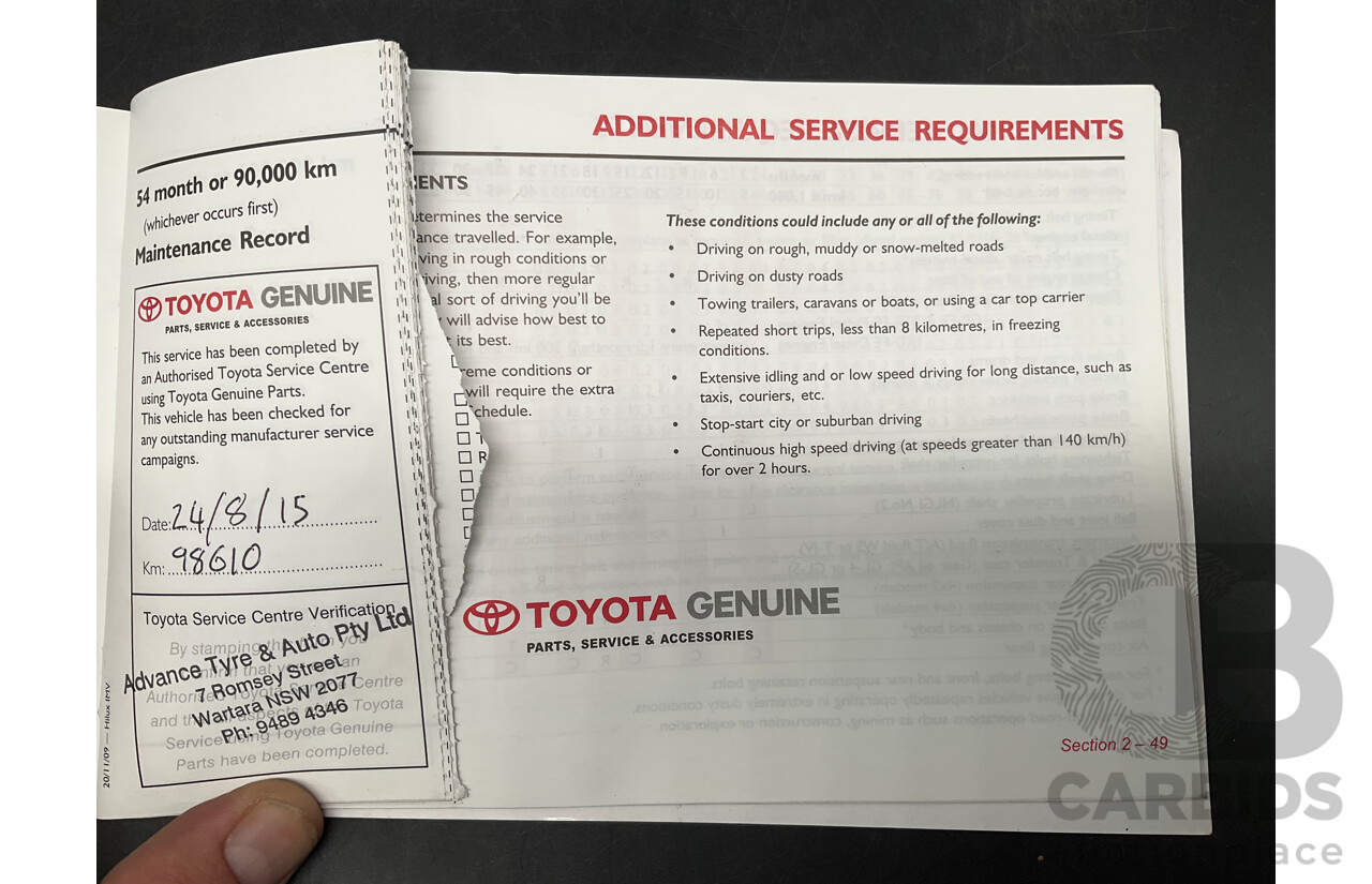 01/2011 Toyota Hilux SR (4x4) KUN26R 09 Upgrade Dual Cab P/Up Glacier White Turbo Diesel 3.0L