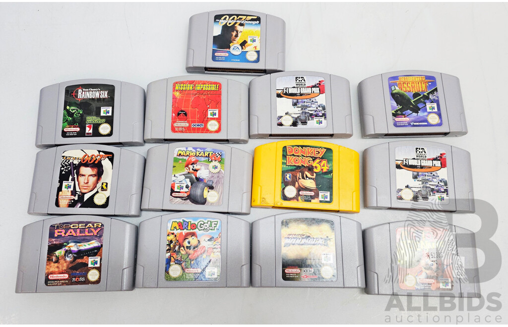 Vintage Nintendo N64 Video Game Console /w Controllers, Games & Cables