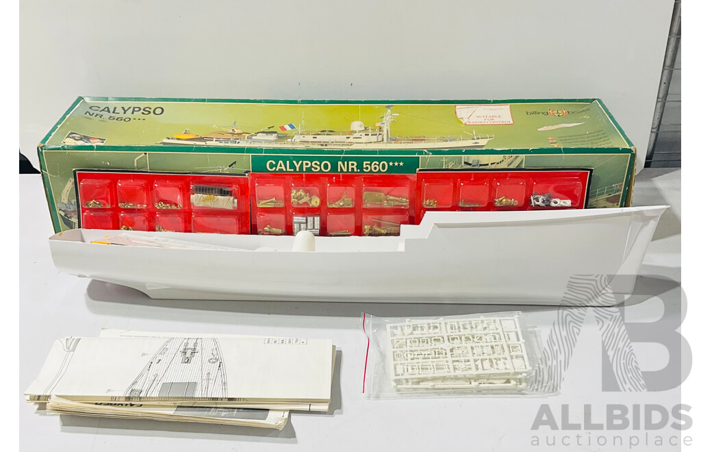 Vintage Billings Unbuilt Boats NR 560 Model, Suitable for Radio Control