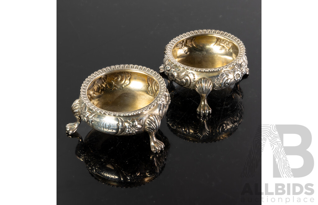 Pair Antique English Sterling Silver Salts with Tripod Feet, London, 1866