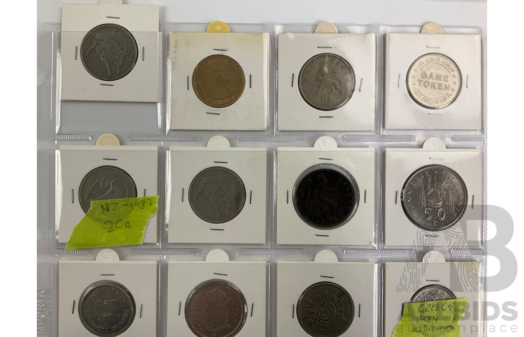Collection of International Coins Including Canada, USA, UK, PNG, Philippines, Thailand All in 2x2 Holders