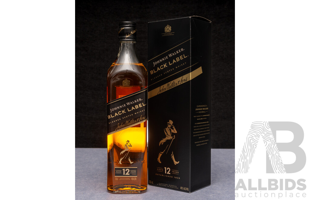 Johnnie Walker Black Label Blended Scotch Whiskey in Presentation Box