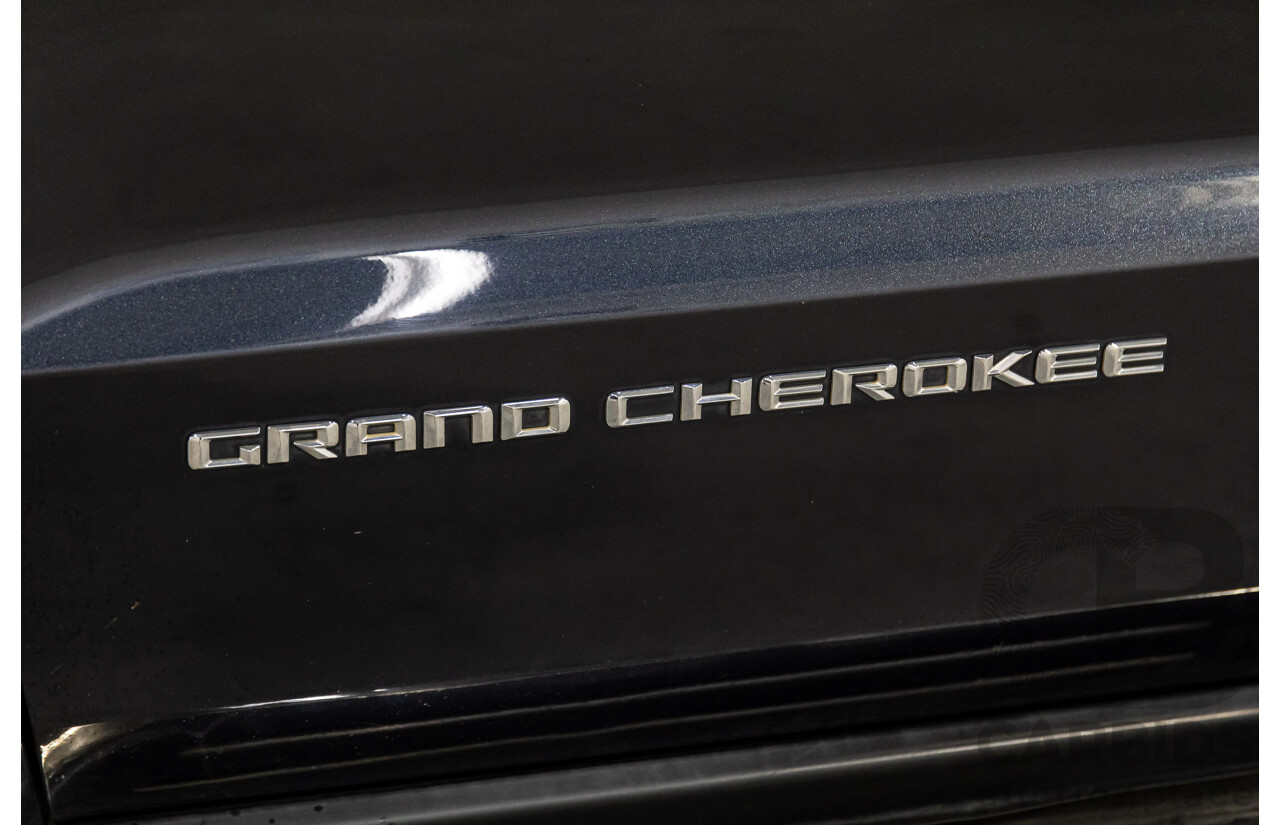 8/2015 Jeep Grand Cherokee Limited (4x4) WK MY15 4d Wagon Maximum Steel Metallic Turbo Diesel 3.0L