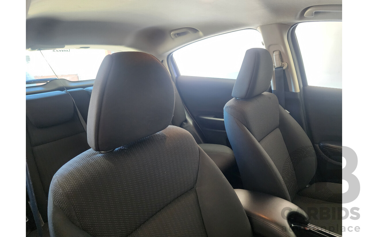 3/2015 Honda Hr-V Vti-S  4d Wagon Blue 1.8L