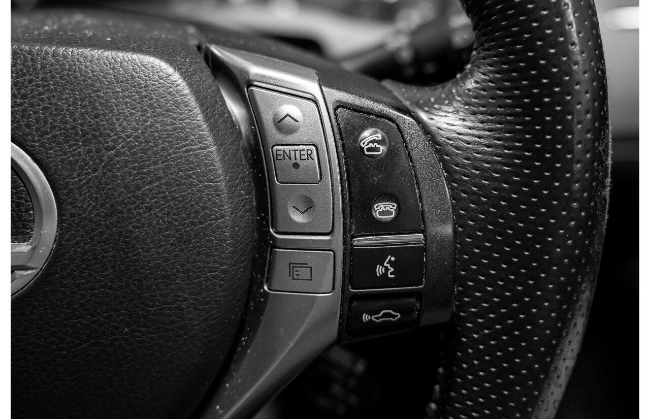 7/2012 Lexus RX450h F-Sport GYL15R MY12 4d Wagon Platinum Silver V6 3.5L - Hybrid