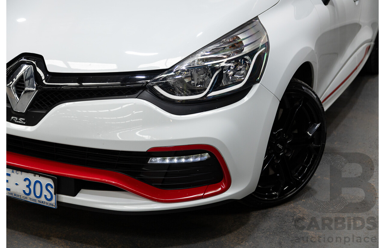 03/2015 Renault Clio RS 200 Sport X98 5D Hatchback White Turbo 1.6L