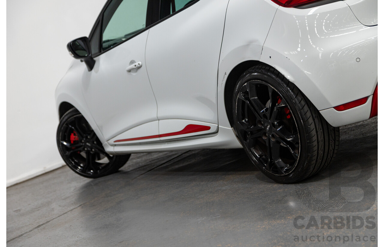 03/2015 Renault Clio RS 200 Sport X98 5D Hatchback White Turbo 1.6L