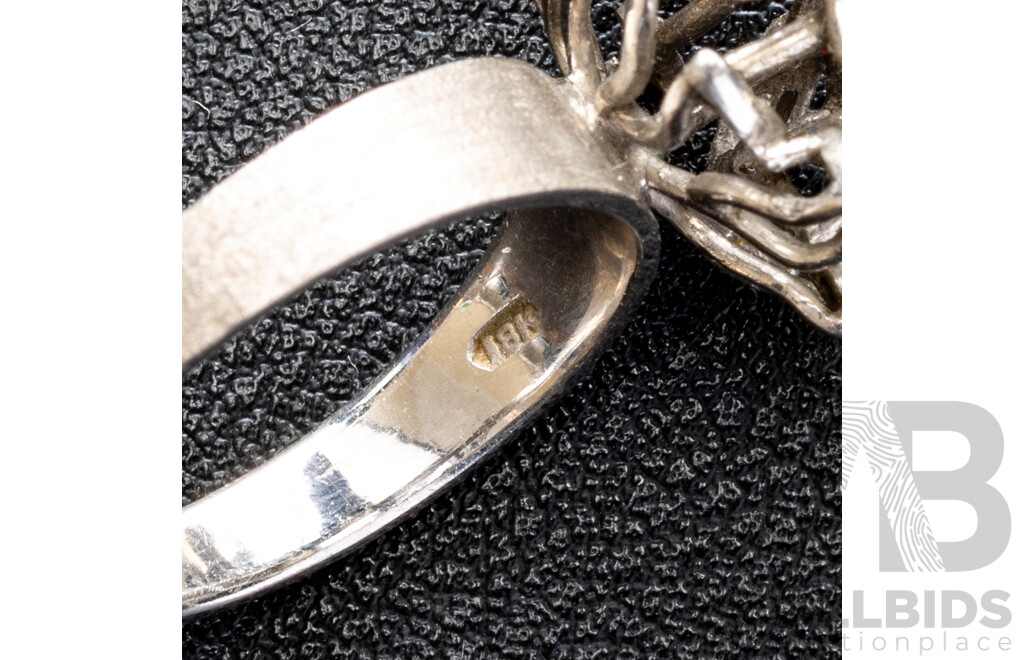 Vintage 6ct White Gold Sapphire & Diamond Cocktail Ring, TDW0.10ct, Size P, 6.19 Grams