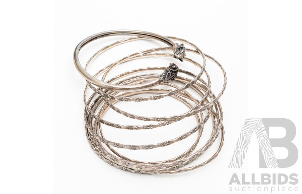 Collection of Vintage Silver Stacking Bangles in Various Sizes and Designs, 43.73 Grams