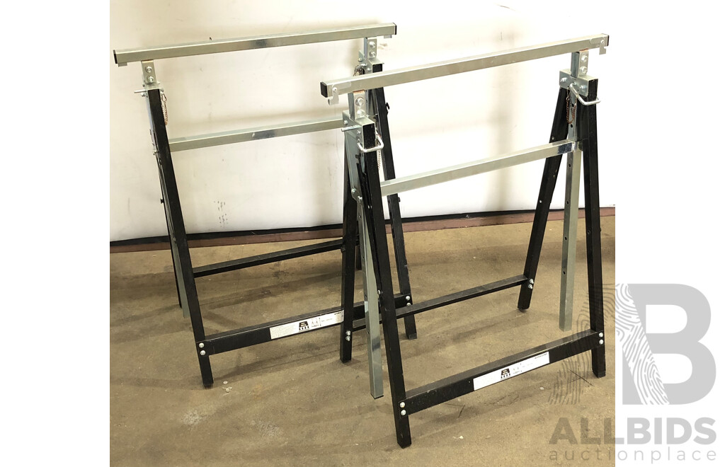 Workzone 700mm Height Adjustable Folding Work Stands - Lot of Two