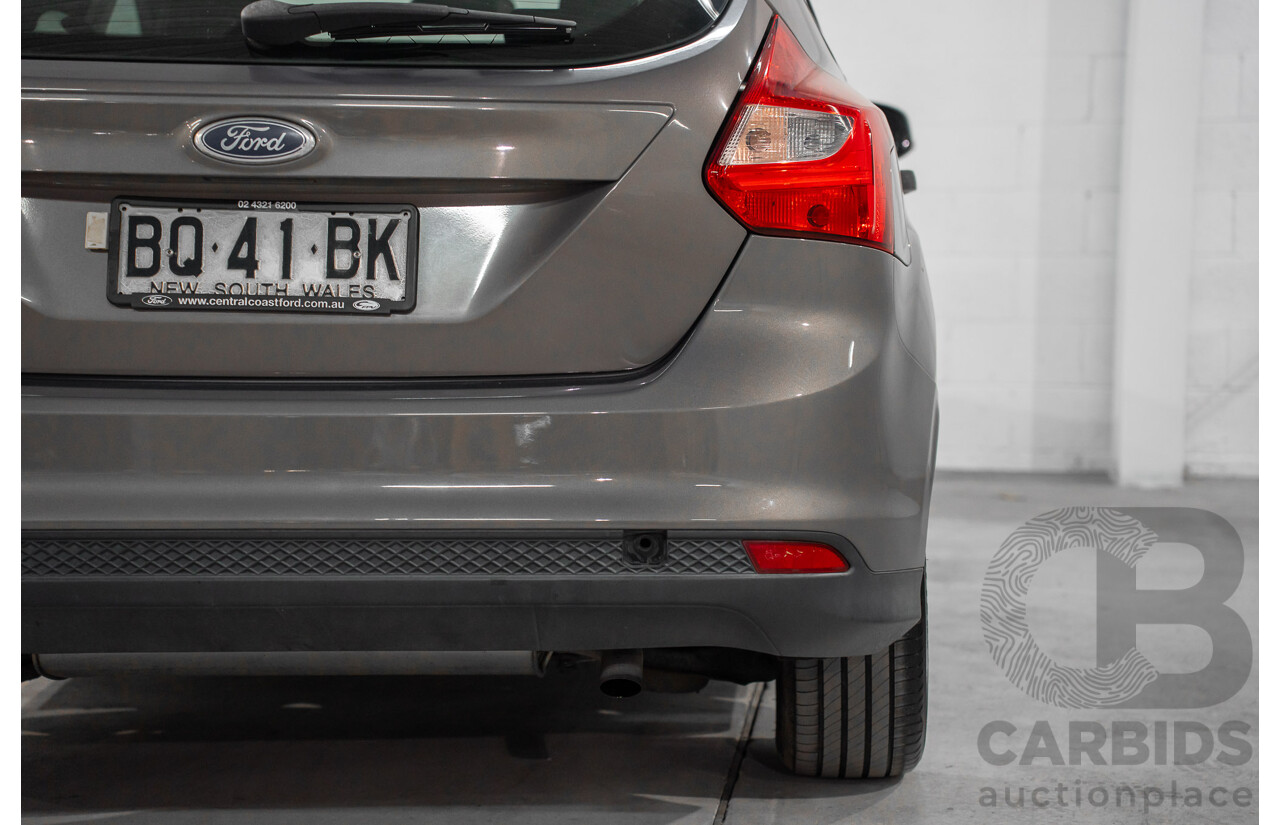 5/2012 Ford Focus Ambiente LW 5d Hatchback Lunar Sky 1.6L