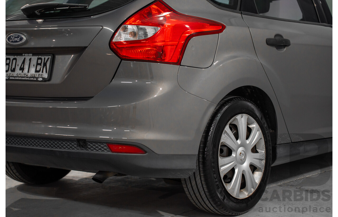5/2012 Ford Focus Ambiente LW 5d Hatchback Lunar Sky 1.6L