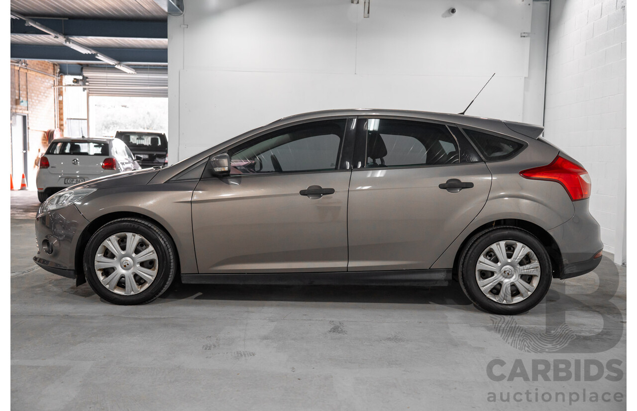 5/2012 Ford Focus Ambiente LW 5d Hatchback Lunar Sky 1.6L