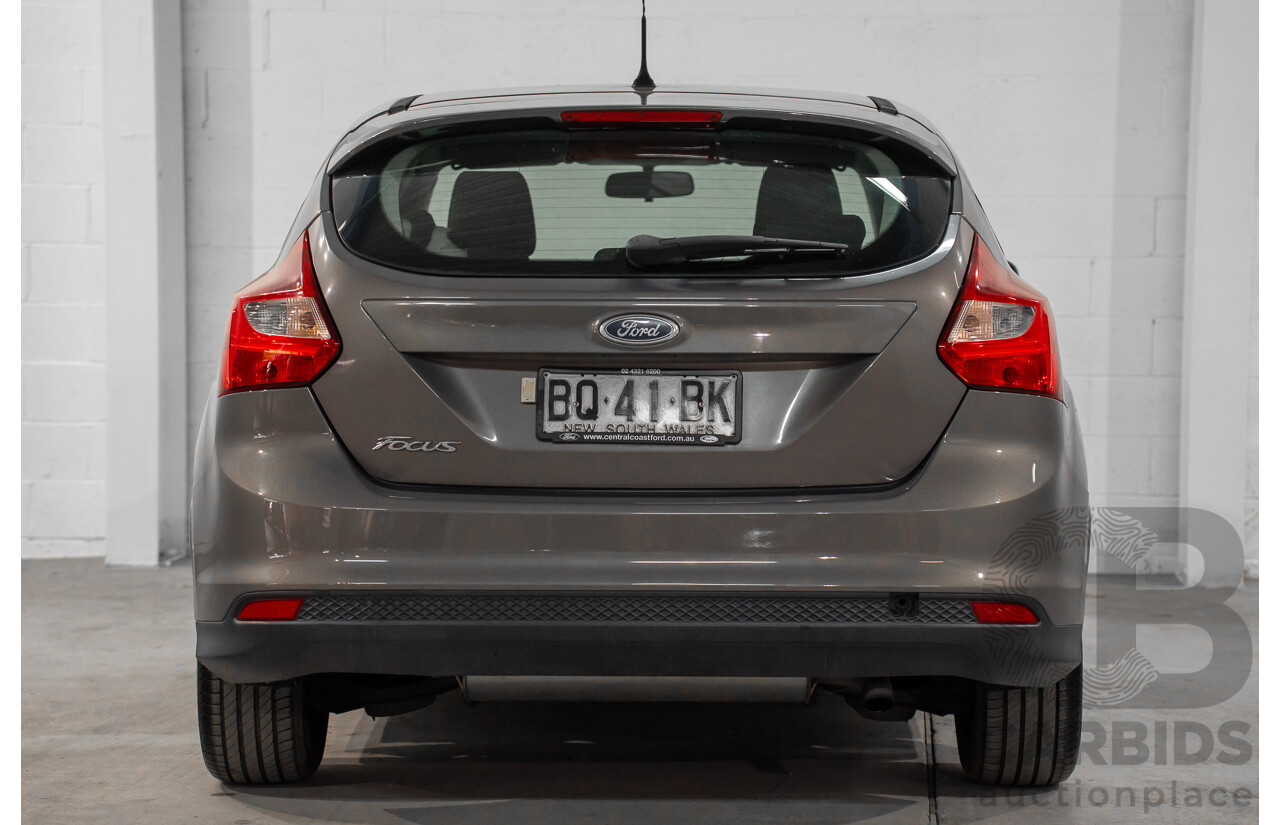 5/2012 Ford Focus Ambiente LW 5d Hatchback Lunar Sky 1.6L