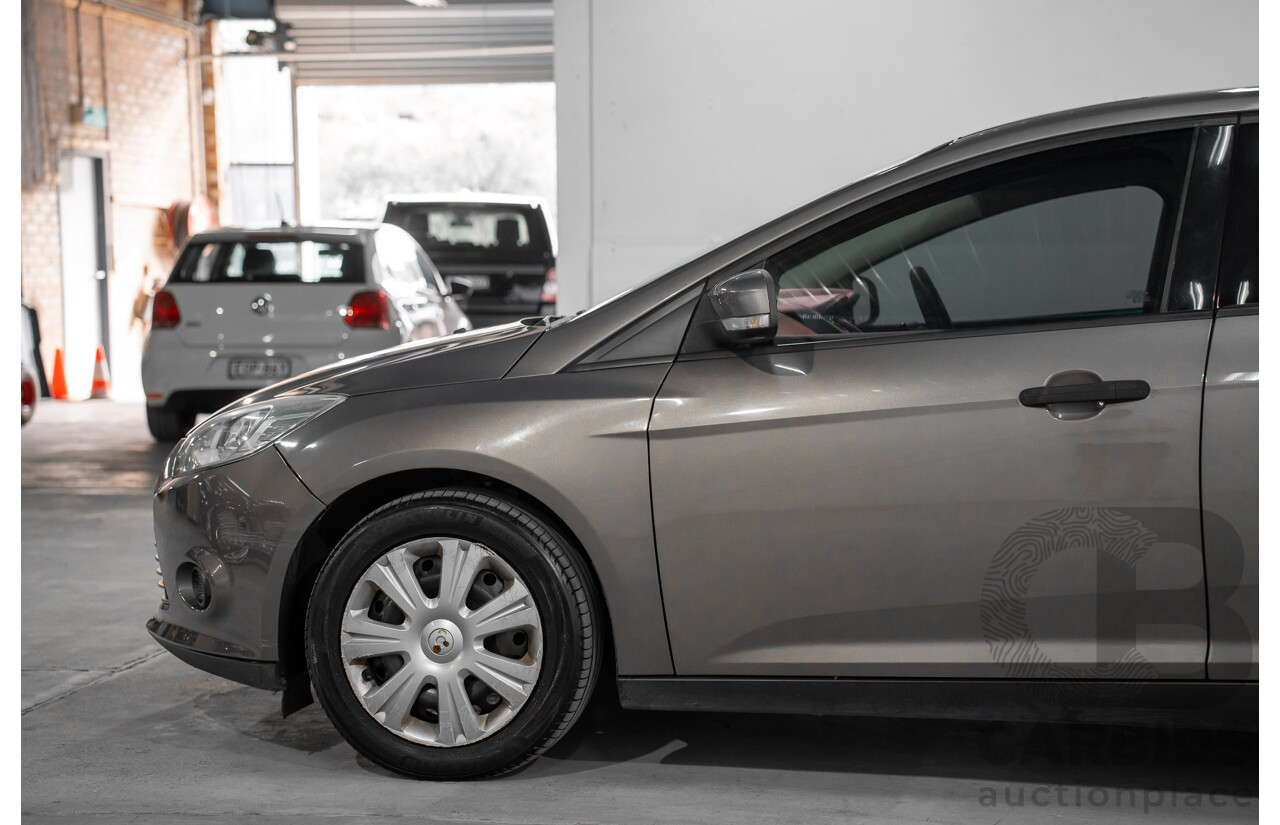 5/2012 Ford Focus Ambiente LW 5d Hatchback Lunar Sky 1.6L