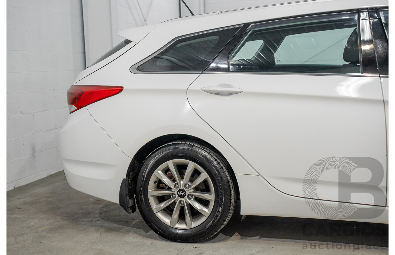 07/2017 Hyundai i40 Active Tourer (FWD) VF4 SERIES II MY17 4d Wagon Pure White Turbo Diesel 1.7L