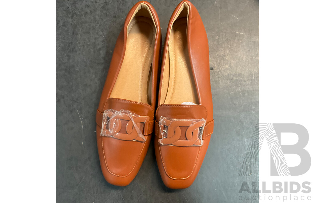 CHARLES&KEITH, MATT&NAT & Assorted Women Flats Size36 /37