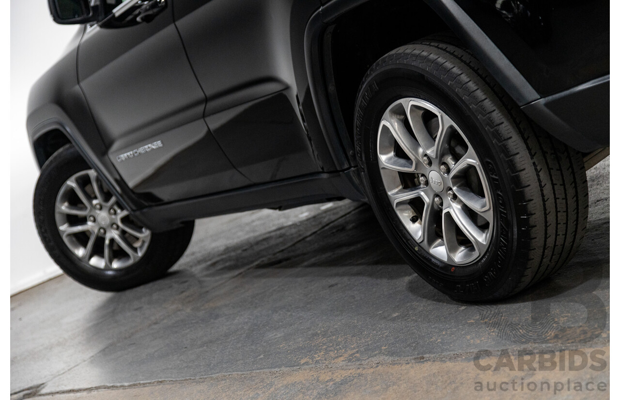2/2014 Jeep Grand Cherokee Laredo (4x4) WK MY14 4d Wagon Black Turbo Diesel 3.0L