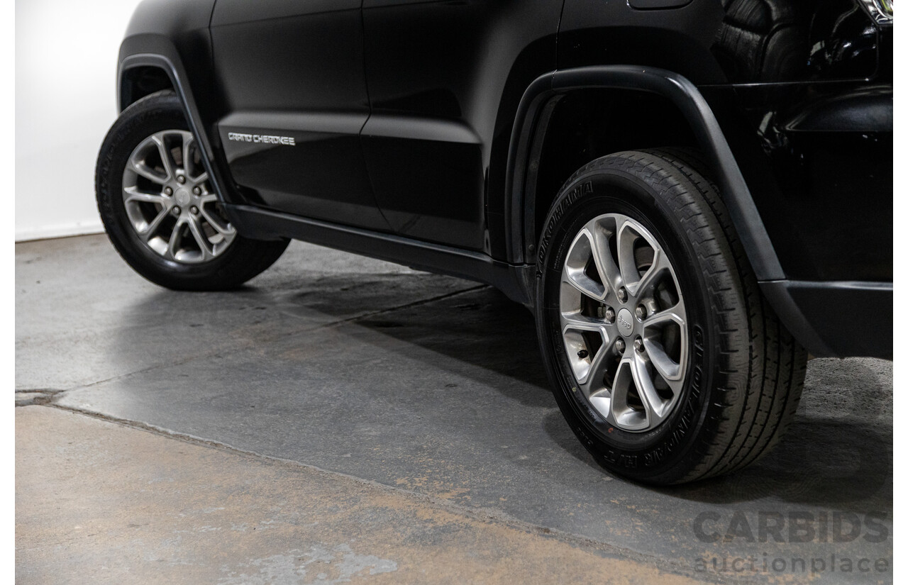 2/2014 Jeep Grand Cherokee Laredo (4x4) WK MY14 4d Wagon Black Turbo Diesel 3.0L