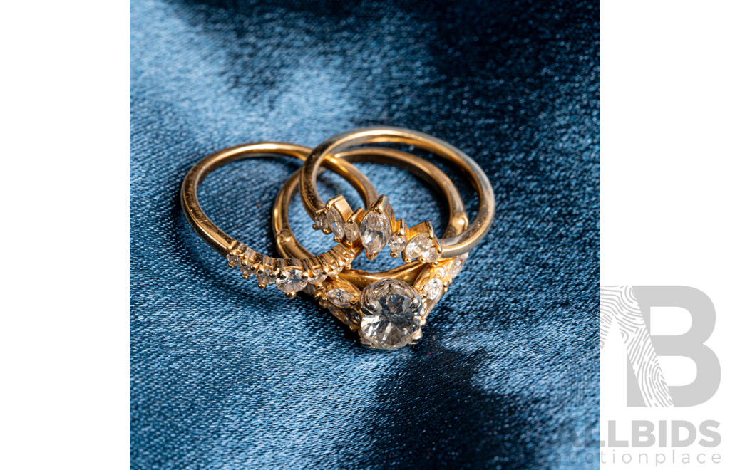 18ct Diamond Solitaire (1.04ct) Engagement Ring with Fitted Tiara Style Wedding & Eternity Rings, TDW2.30ct, Size L-M, 8.94 Grams