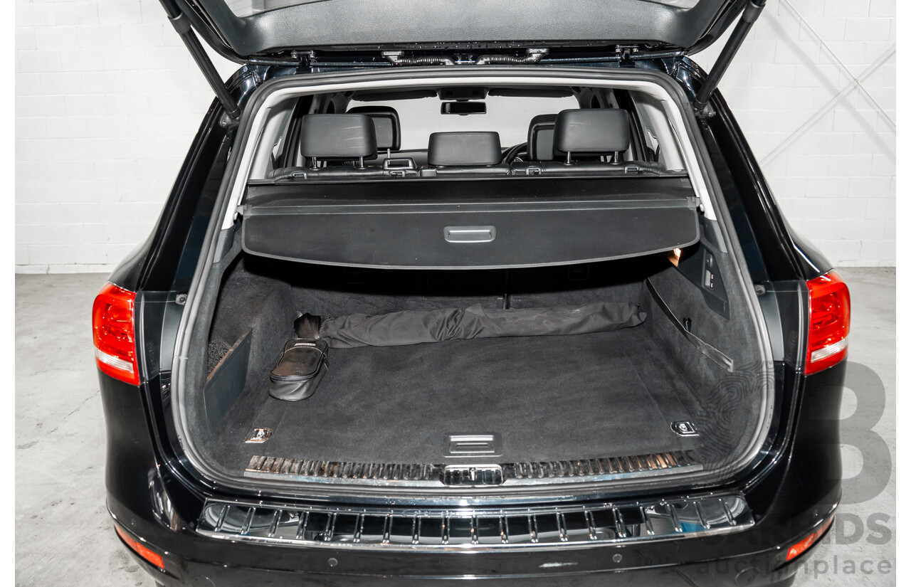 8/2012 Volkswagen Touareg V6 TDI 4xmotion 7P MY12 4d Wagon Deep Black Pearl Turbo Diesel V6 3.0L