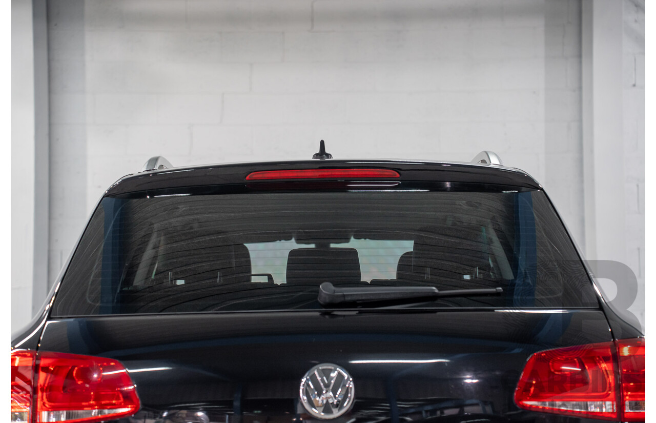 8/2012 Volkswagen Touareg V6 TDI 4Motion (AWD) 7P MY12 4d Wagon Deep Black Pearl Turbo Diesel V6 3.0L
