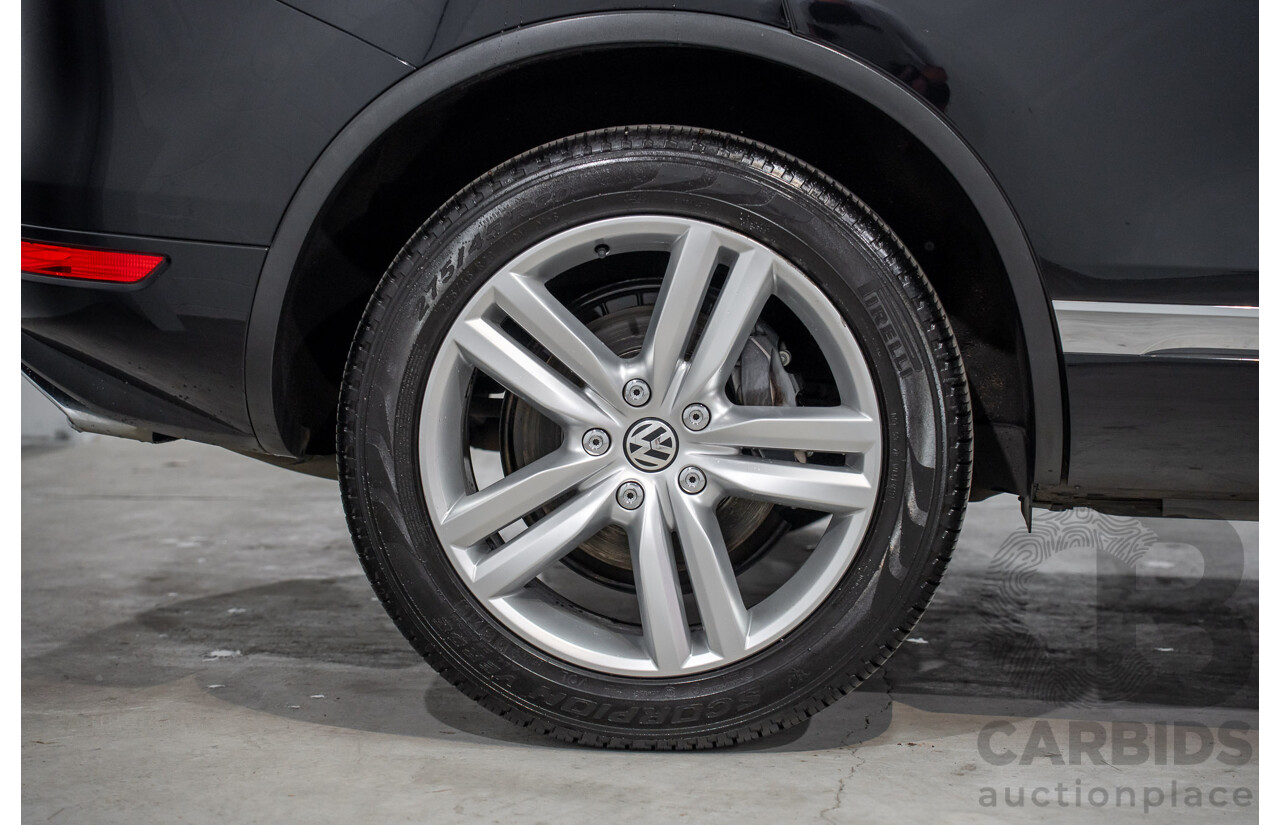 8/2012 Volkswagen Touareg V6 TDI 4Motion (AWD) 7P MY12 4d Wagon Deep Black Pearl Turbo Diesel V6 3.0L