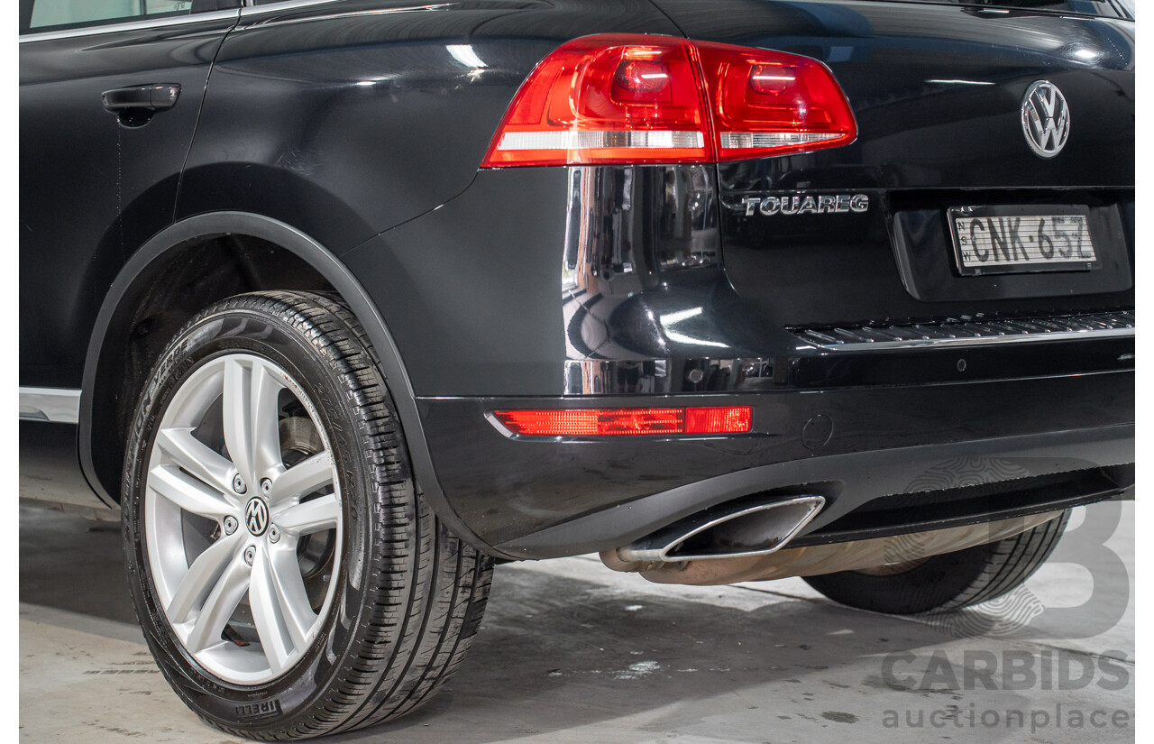 8/2012 Volkswagen Touareg V6 TDI 4xmotion 7P MY12 4d Wagon Deep Black Pearl Turbo Diesel V6 3.0L