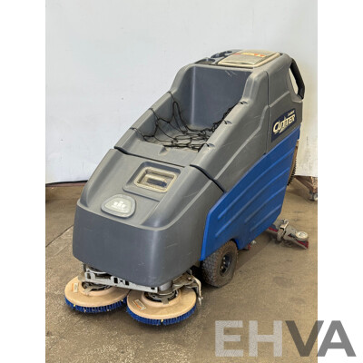 Windsor Saber Cutter SCE264 Walk Behind Floor Cleaner