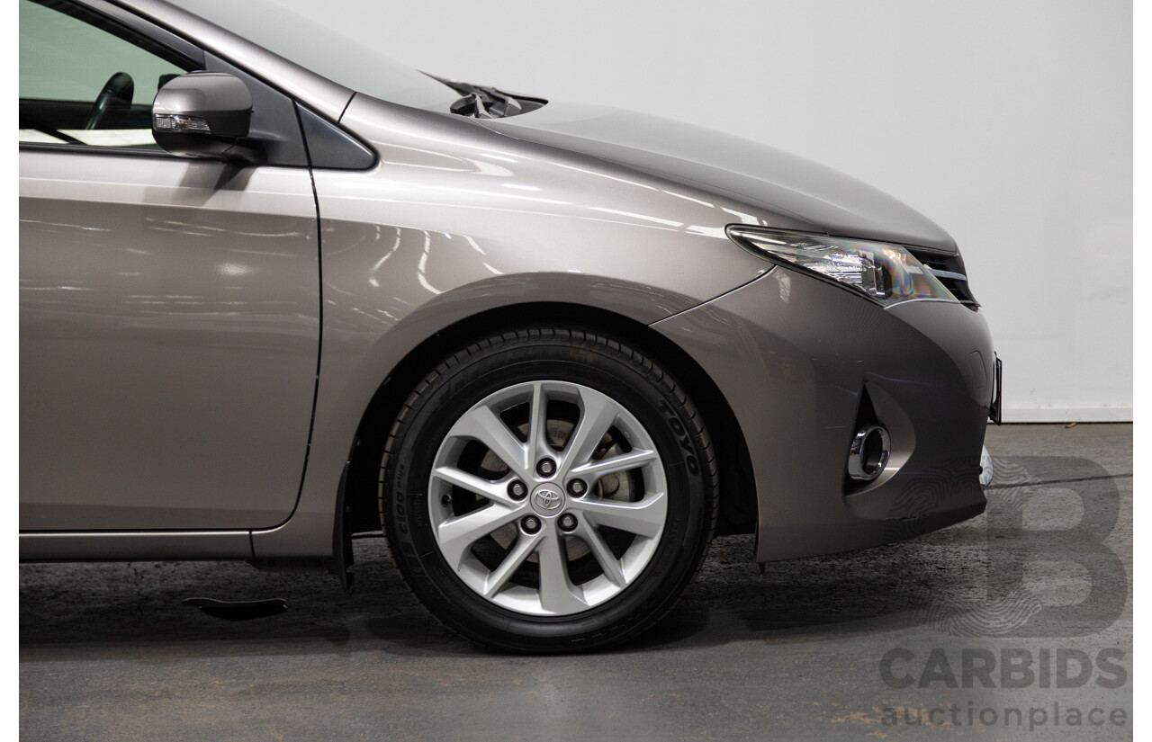 8/2014 Toyota Corolla Ascent Sport ZRE182R 5d Hatchback Advant Garde Bronze Metallic 1.8L