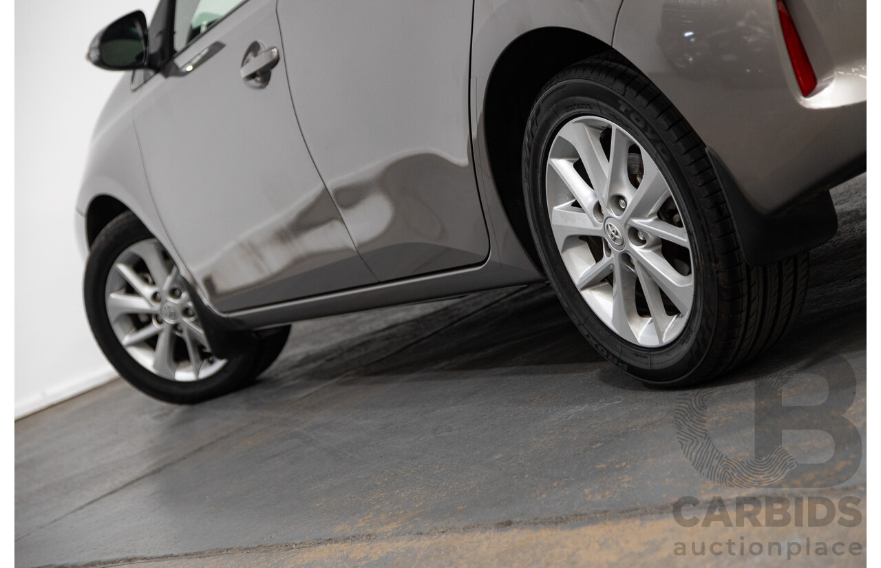 8/2014 Toyota Corolla Ascent Sport ZRE182R 5d Hatchback Advant Garde Bronze Metallic 1.8L