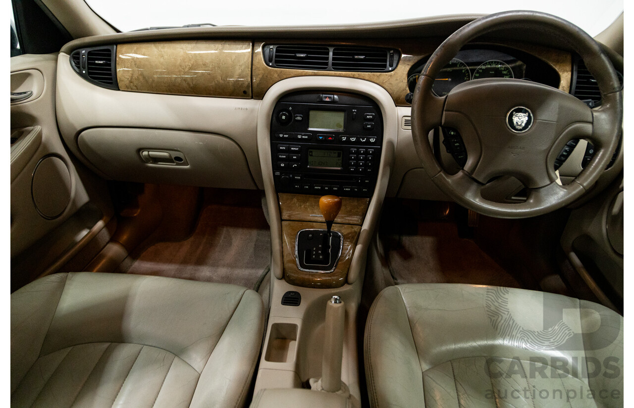 9/2002 Jaguar X Type SE (AWD) 4d Sedan Silver 2.5L