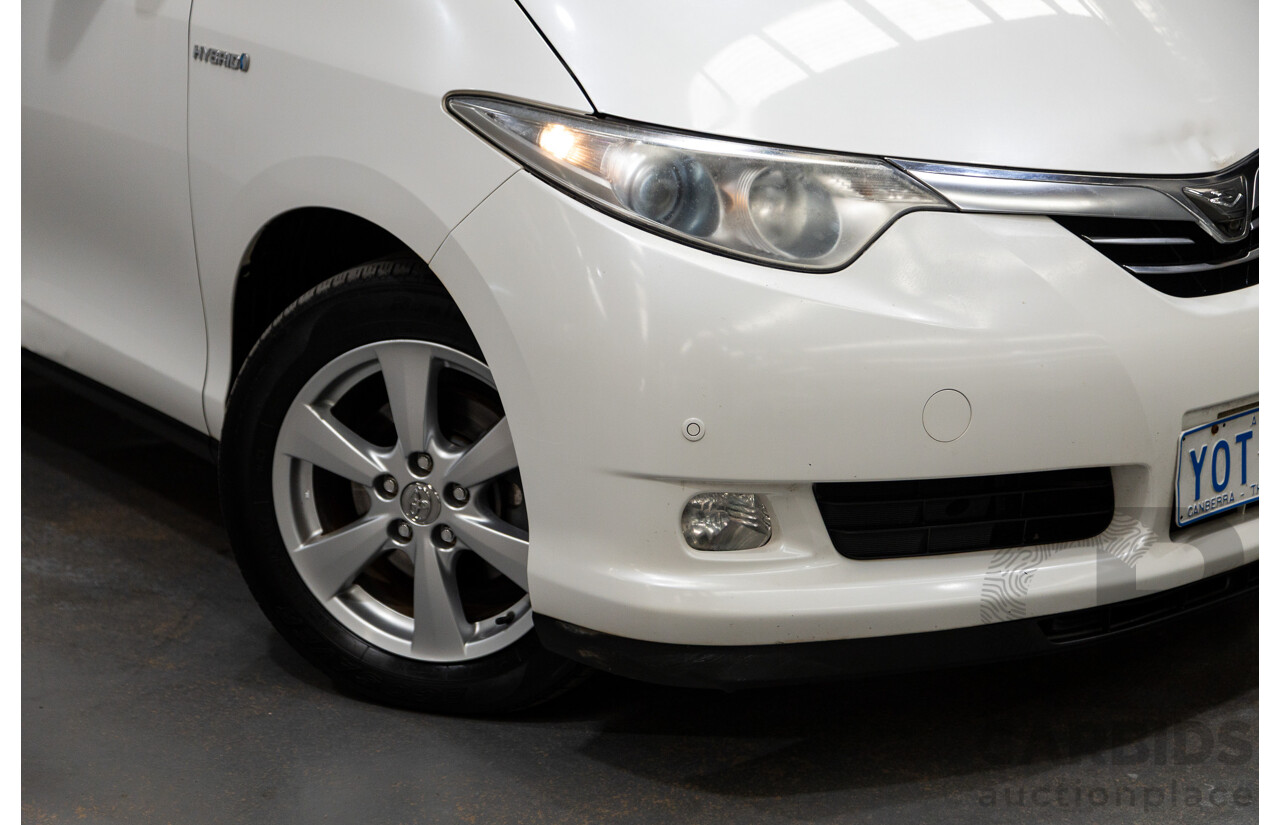 11/2007 Toyota Estima Hybrid (AWD) AHR20W 4d Wagon White 2.4L - 8 Seats