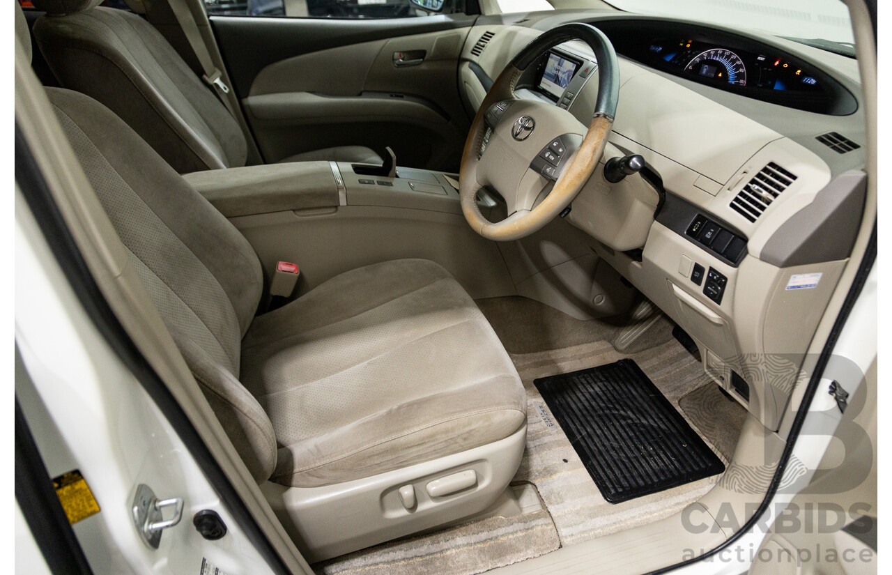 11/2007 Toyota Estima Hybrid (AWD) AHR20W 4d Wagon White 2.4L - 8 Seats