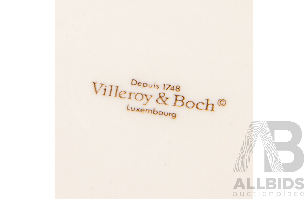 Collection Seven Villeroy & Boch Ceramic Flower Pots in Two Sizes with Underplates
