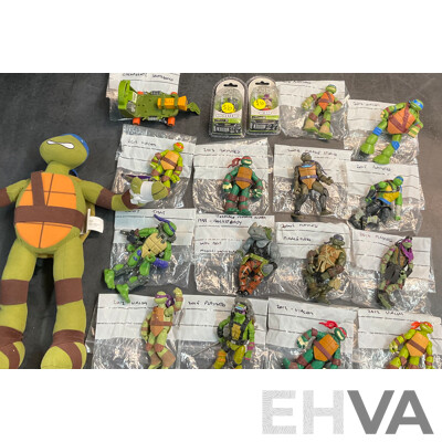 Collection of NINJA TURTLES Action Figure